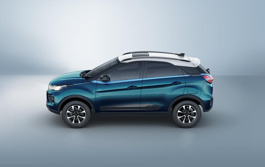  Tata Nexon EV 2020 года  (фото 7 из 7)